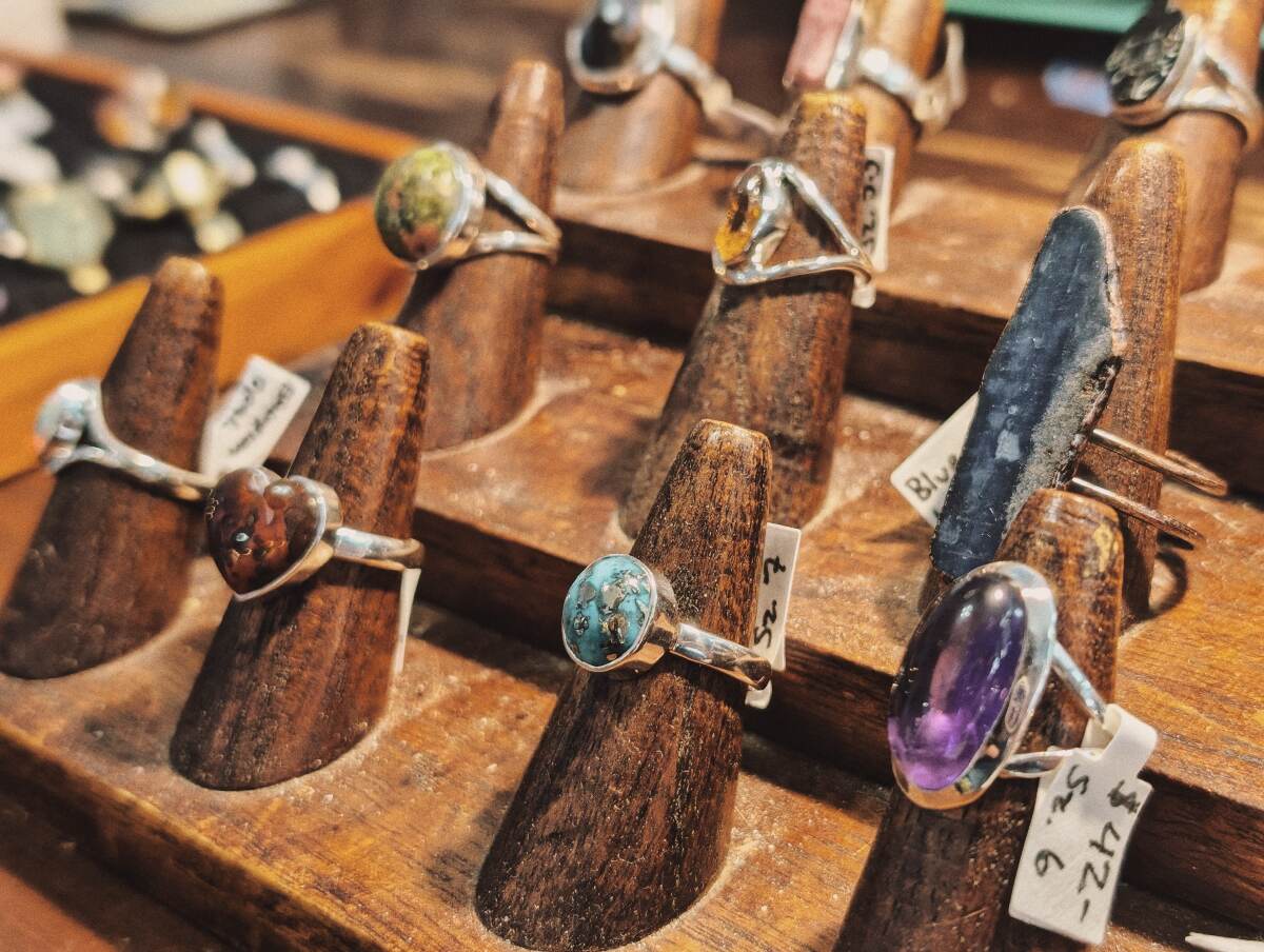 Sunstones Gallery Image 4